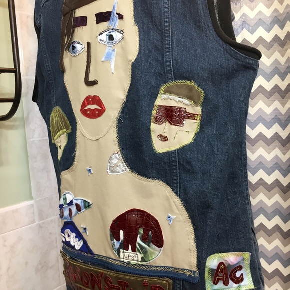 Custom patch vest - Picture 3 of 4